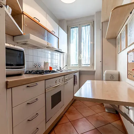 D&r - Metro Re Di Apartment